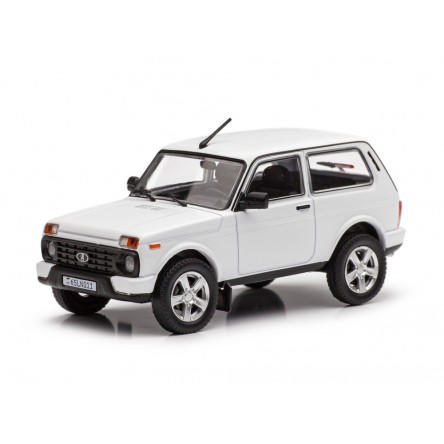 1/43 Lada Niva Urban white