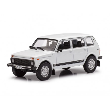 1/43 VAZ-2131 Niva 5 d. white
